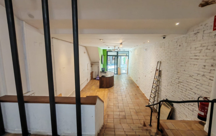 Alquiler - Local comercial -
Sant Cugat del Vall&egrave;s