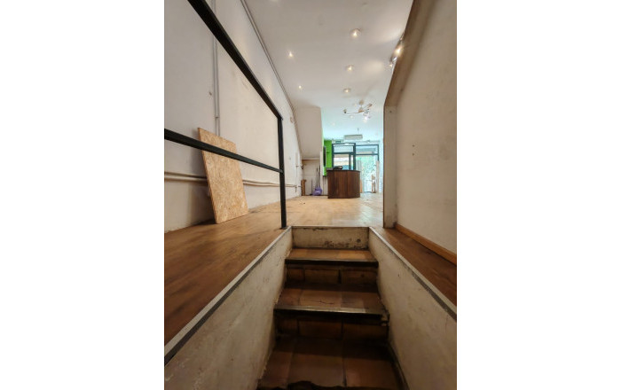 Alquiler - Local comercial -
Sant Cugat del Vall&egrave;s