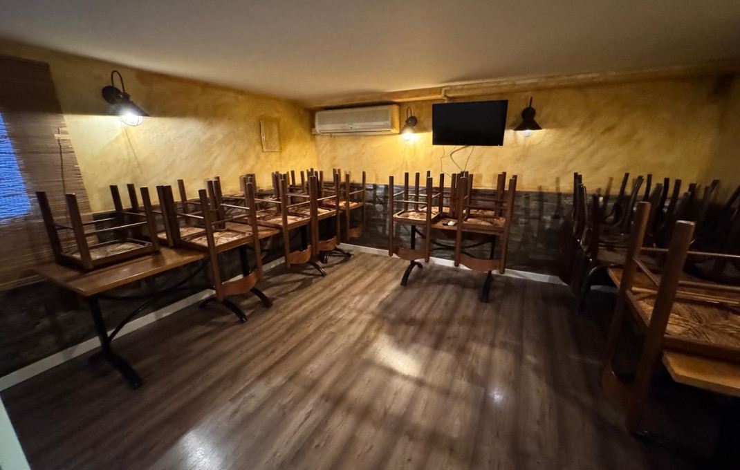 Traspaso - Restaurante -
Barcelona - Eixample Izquierdo
