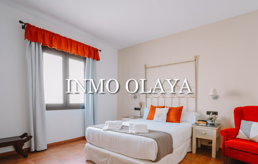 Revente - Hotel 2* -
Granada - Cenes de la Vega
