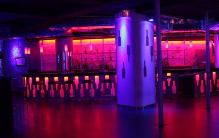 Venta - Discotecas - Club -
Blanes