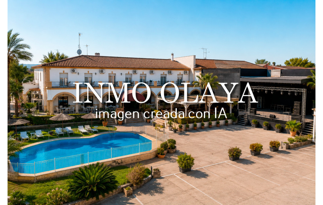 Revente - Hostal -
Badajoz - Arroyo de San Serván