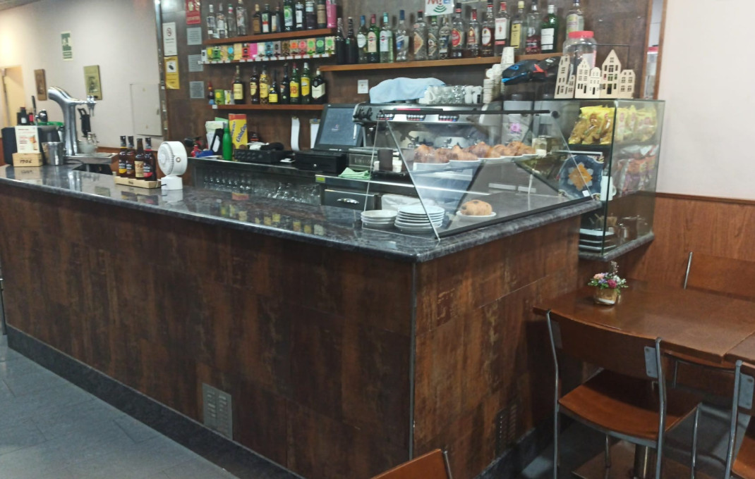 Traspaso - Bar Restaurante -
Girona