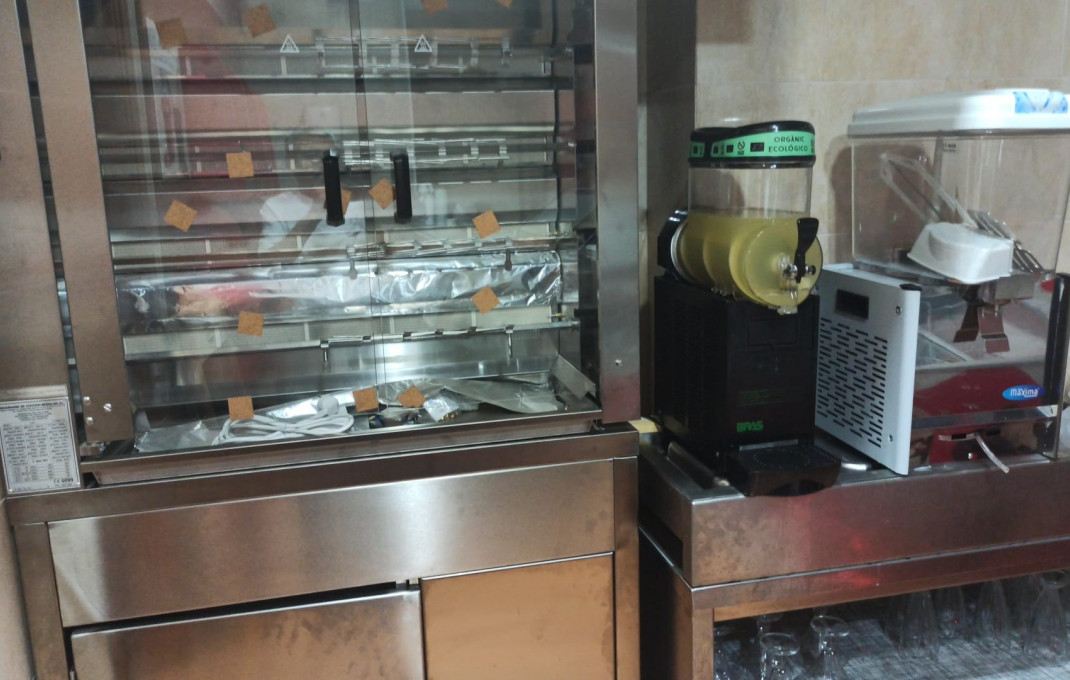 Traspaso - Bar Restaurante -
Girona