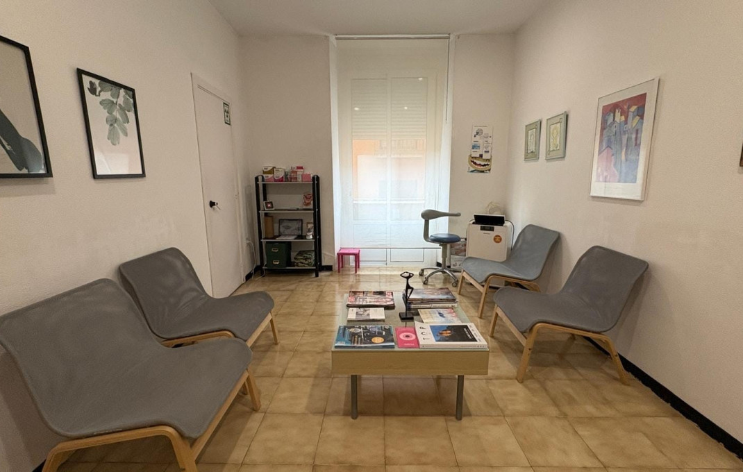 Traspaso - Clinica -
Sant Feliu de Guíxols