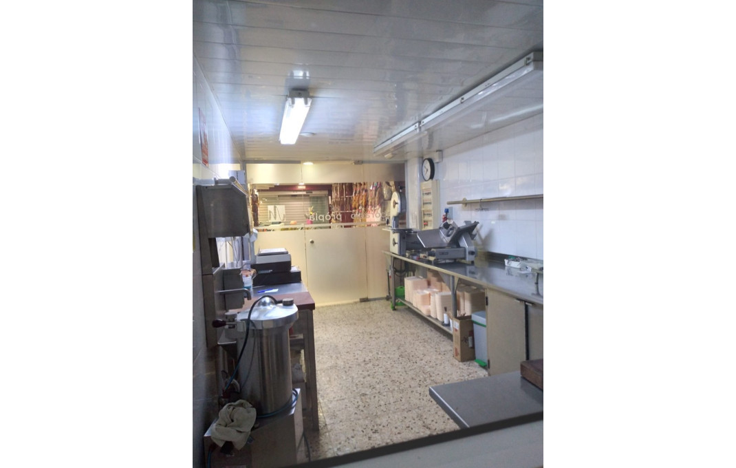 Venta - Carnicería - Pescadería -
Angl&egrave;s