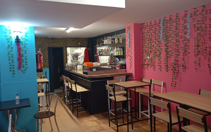 Traspaso - Bar Restaurante -
Barcelona - Sants
