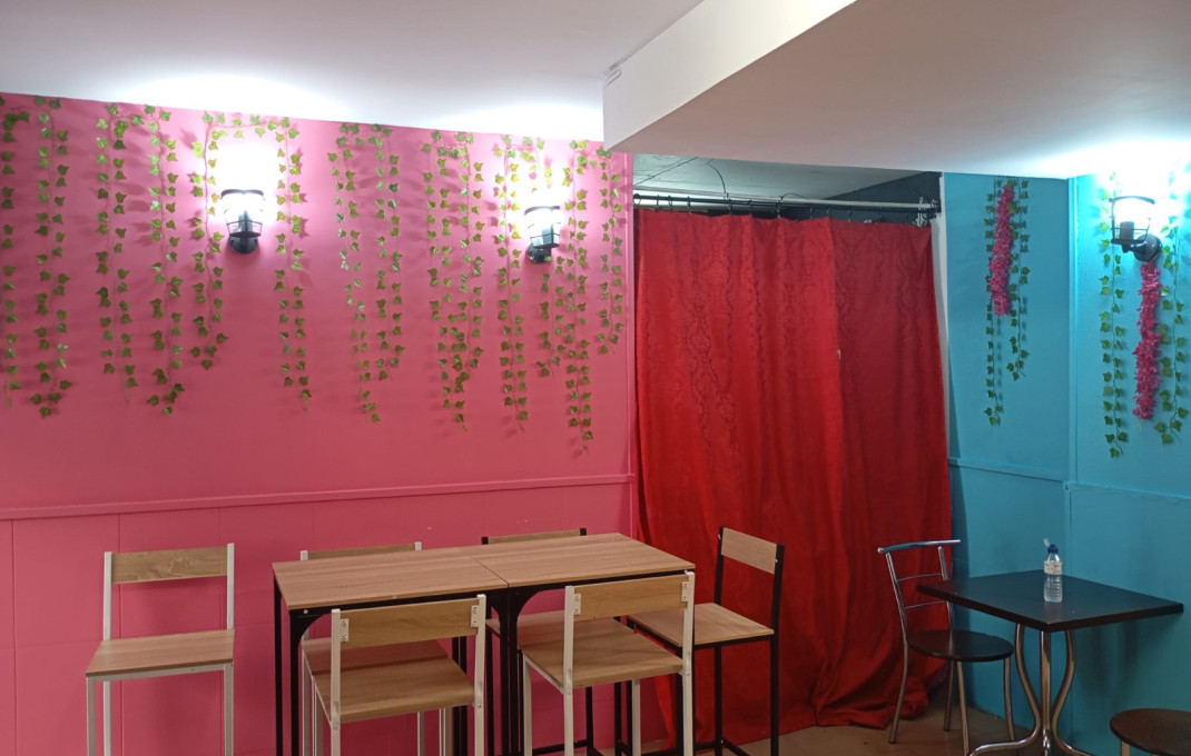 Traspaso - Bar Restaurante -
Barcelona - Sants