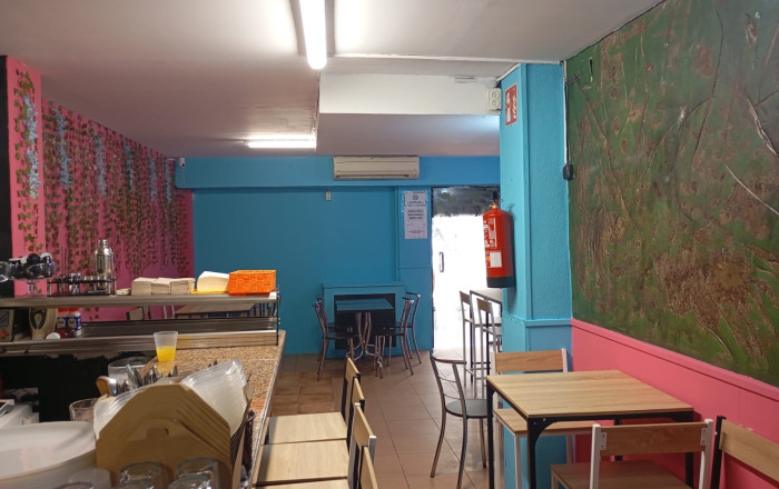 Traspaso - Bar Restaurante -
Barcelona - Sants