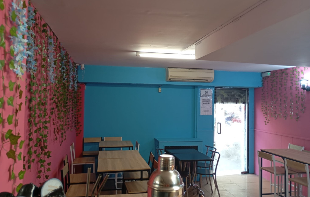 Traspaso - Bar Restaurante -
Barcelona - Sants