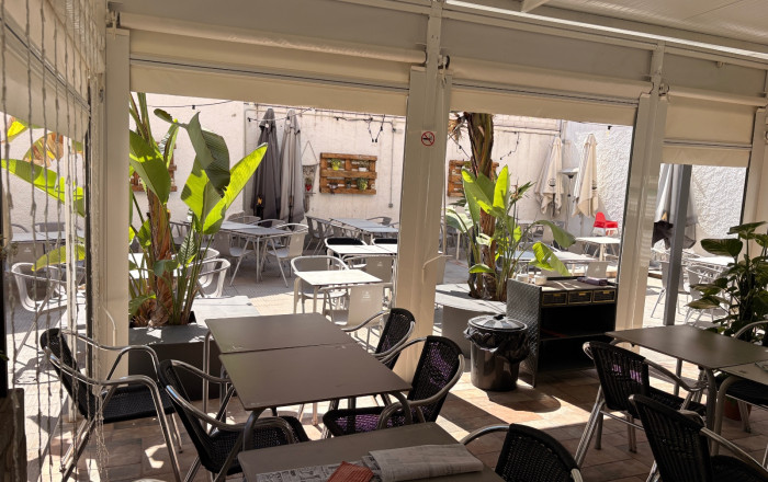Traspaso - Bar Restaurante -
Pallej&agrave;
