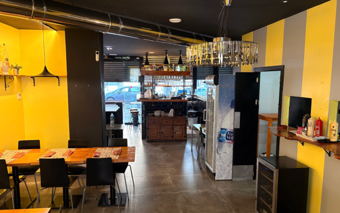 Traspaso - Bar Restaurante -
Pallej&agrave;