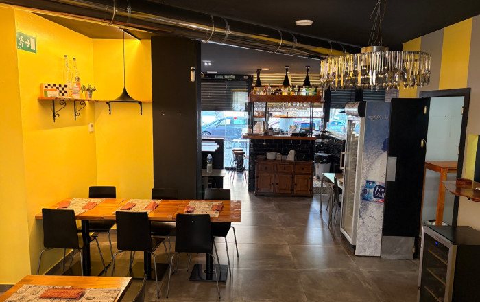 Traspaso - Bar Restaurante -
Pallej&agrave;