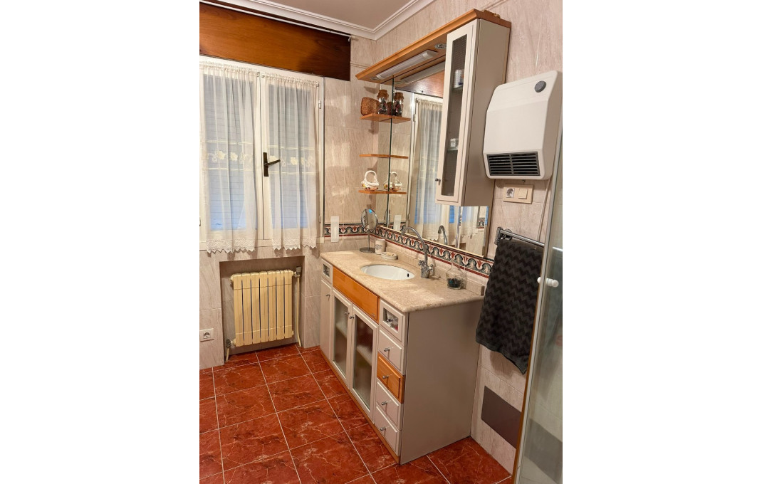 Venta - Hostal -
Lugo - Viveiro