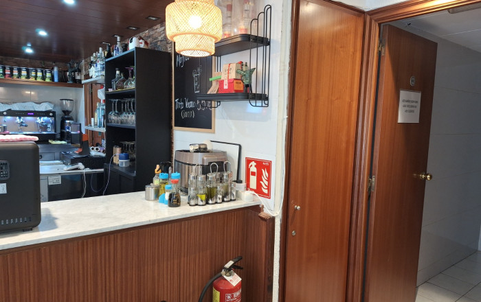 Transfer - Bar Restaurante -
Barcelona - Poble Sec-montjuïc