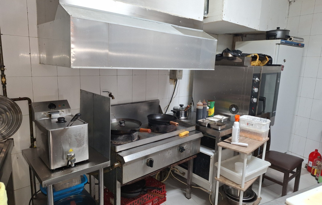 Transfer - Bar Restaurante -
Barcelona - Poble Sec-montjuïc