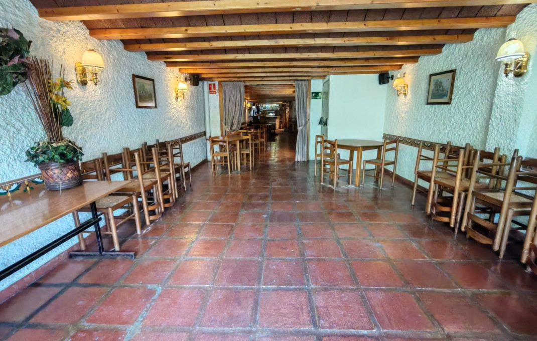 Transfer - Bar Restaurante -
Martorell