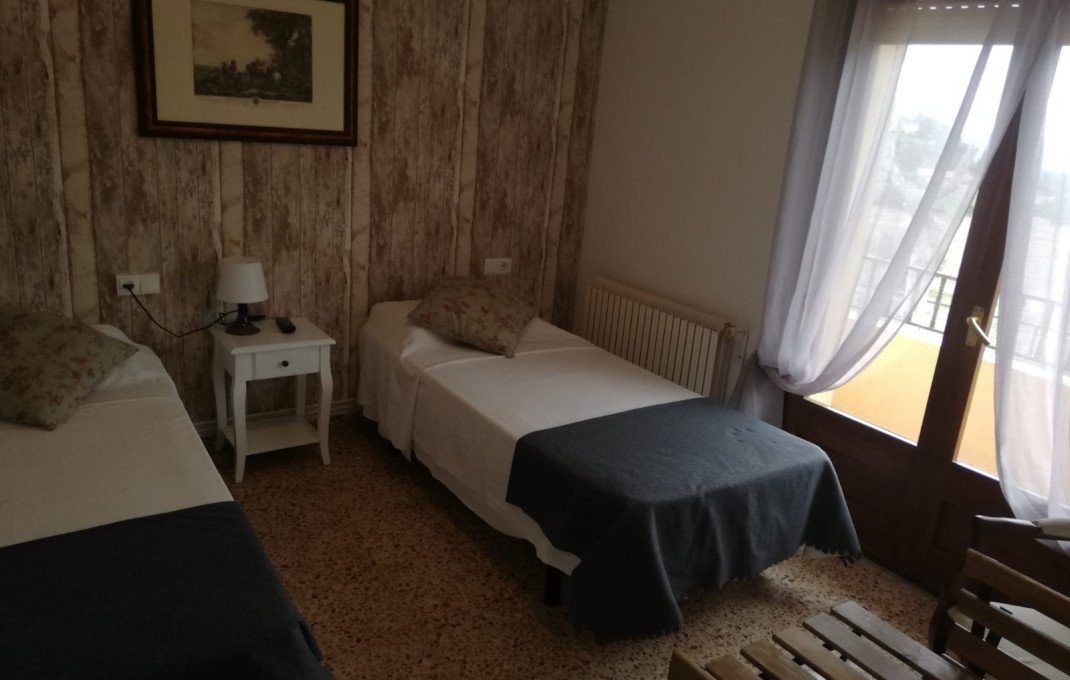 Location longue durée - Hostal -
Ribera d’Ebre - Tivissa