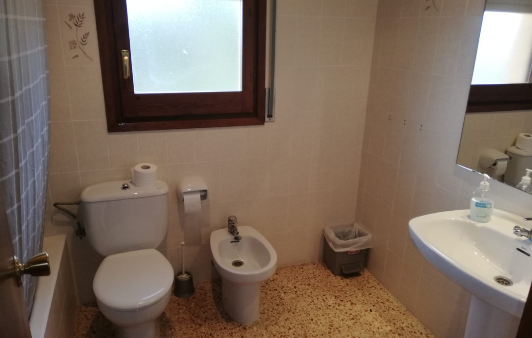 Location longue durée - Hostal -
Ribera d’Ebre - Tivissa