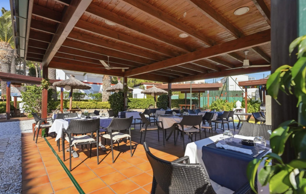 Venta - Apartamentos Turísticos -
Llança  - Llança