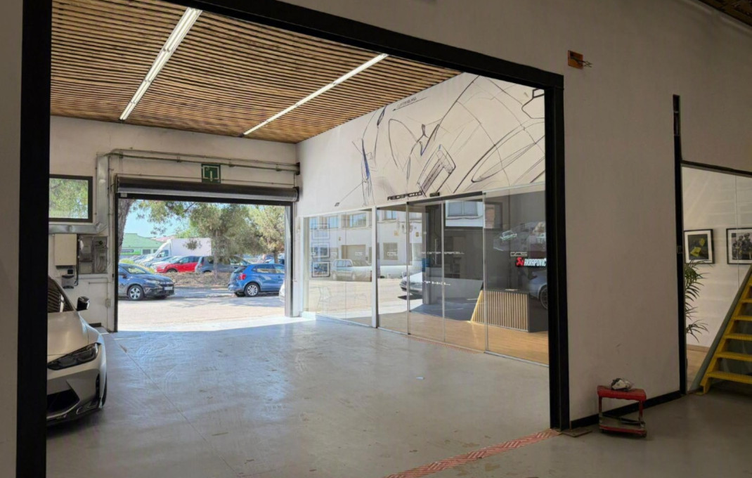 Traspaso - Taller mecánico  -
Sabadell