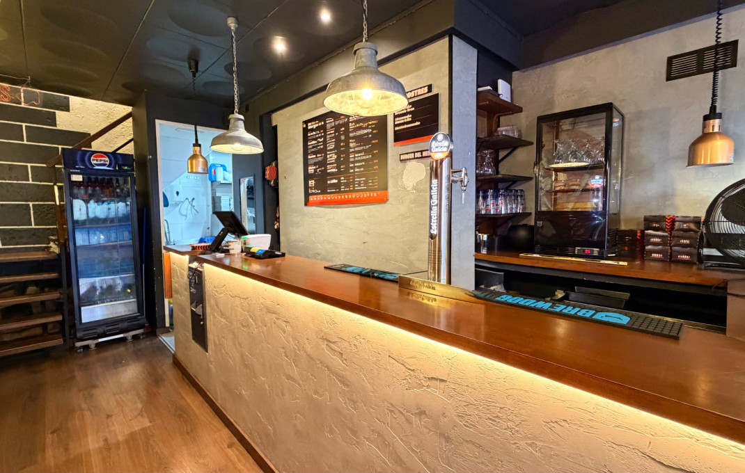 Traspaso - Bar Restaurante -
Barcelona - Gràcia