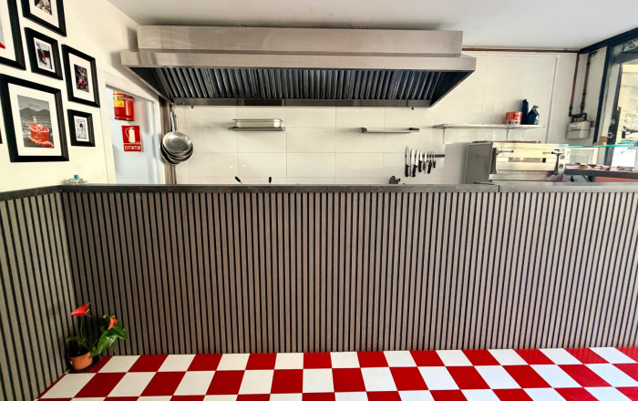 Traspaso - Take Away -
Barcelona - Les corts