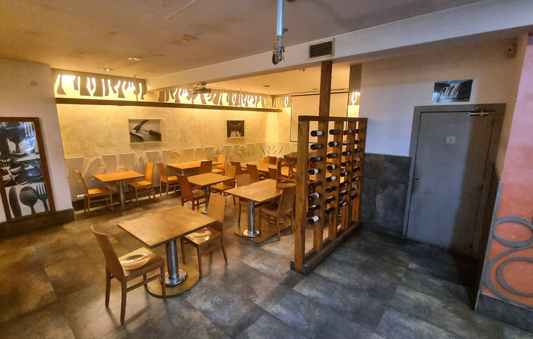 Traspaso - Restaurante -
Barcelona - Sant Andreu
