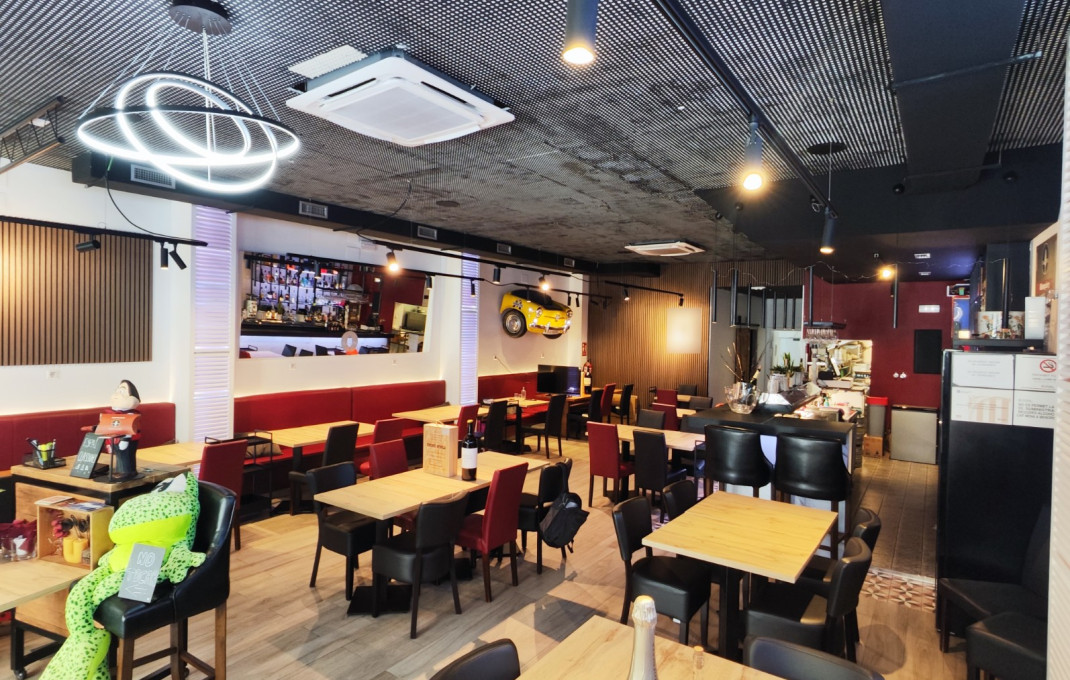 Transfer - Bar Restaurante -
Badalona - Centre