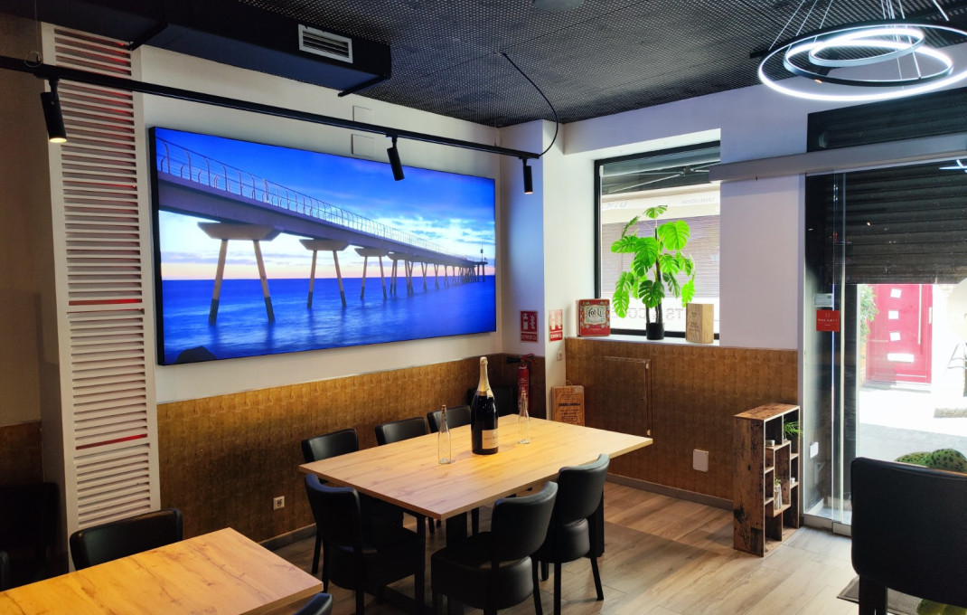 Transfer - Bar Restaurante -
Badalona - Centre
