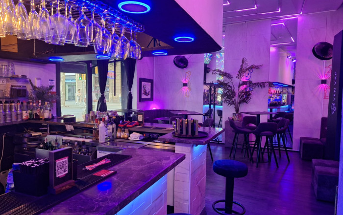 Transfert - Bar Copas Musical -
Barcelona - Eixample