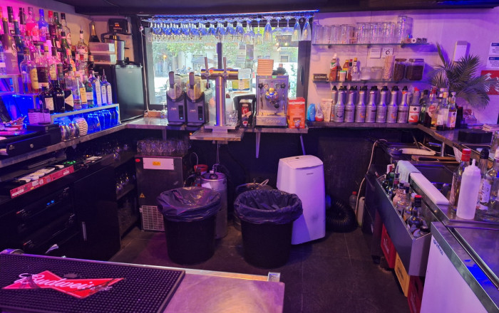 Transfert - Bar Copas Musical -
Barcelona - Eixample