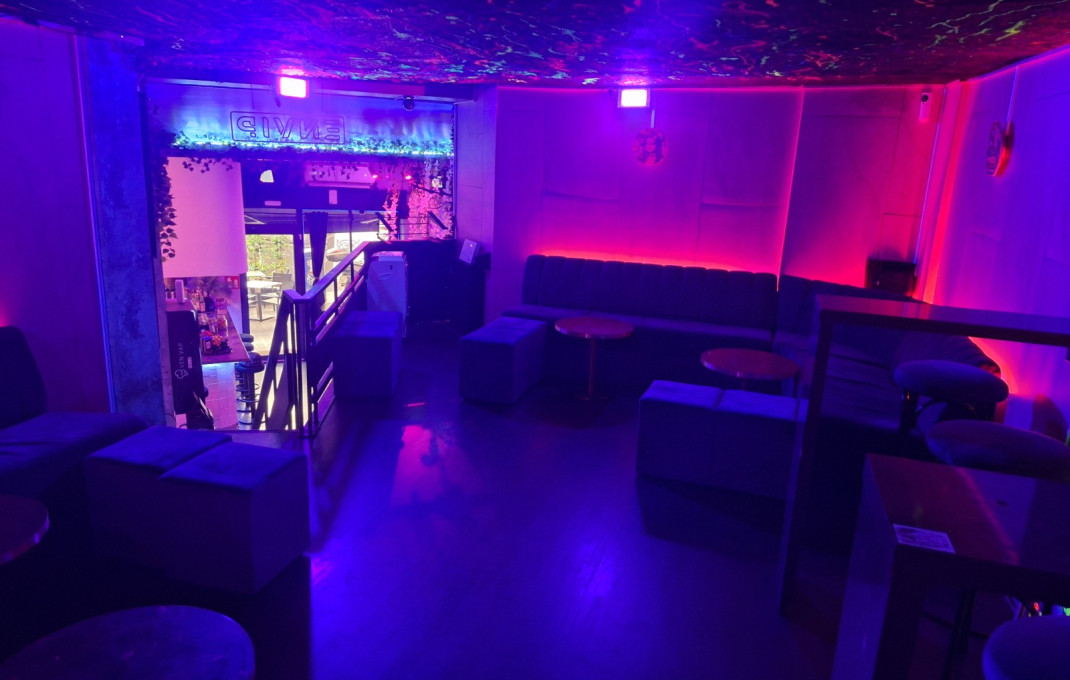 Transfert - Bar Copas Musical -
Barcelona - Eixample