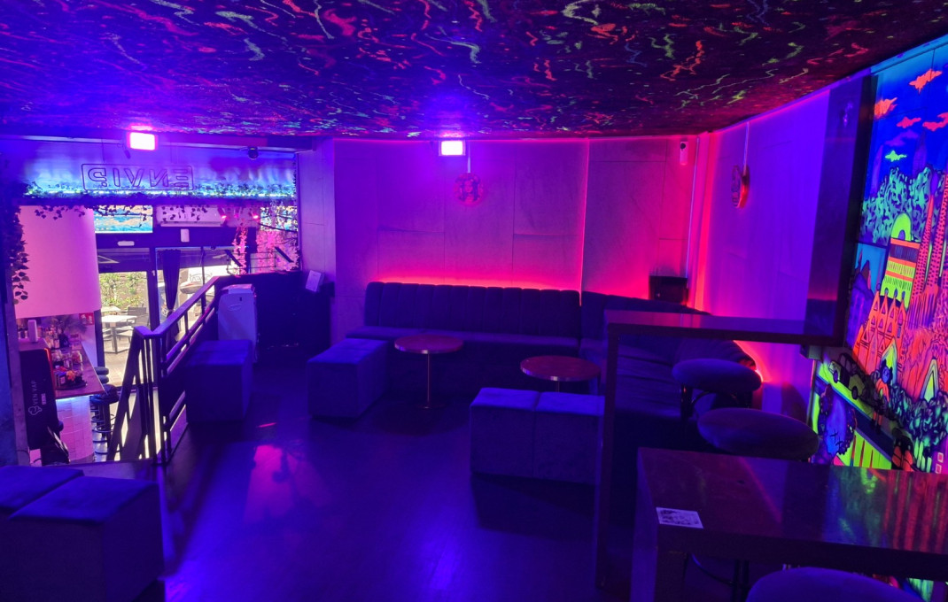 Transfert - Bar Copas Musical -
Barcelona - Eixample