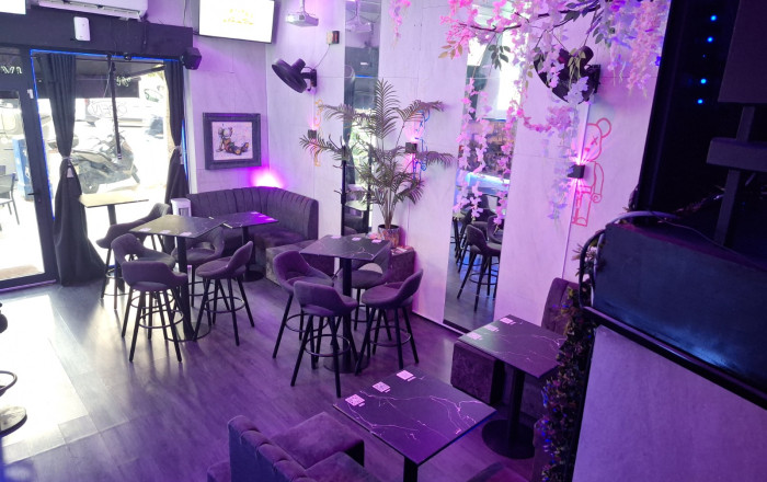 Transfert - Bar Copas Musical -
Barcelona - Eixample