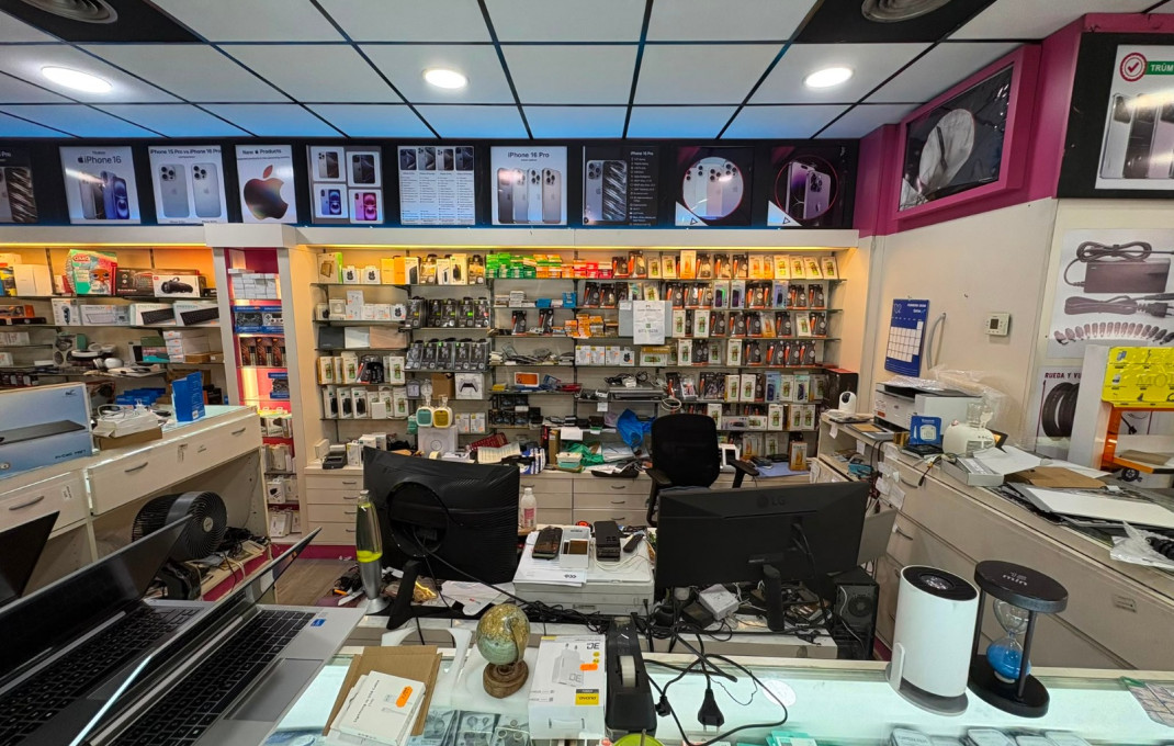 Traspaso - Tiendas -
Terrassa