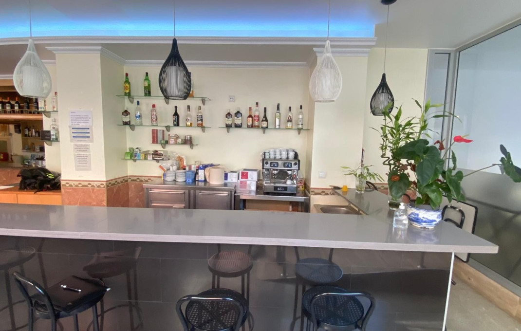 Traspaso - Bar Restaurante -
Canet de Mar