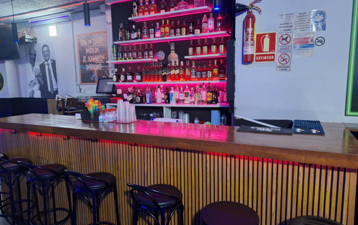 Traspaso - Bar Copas Musical -
Barcelona - Sant Andreu