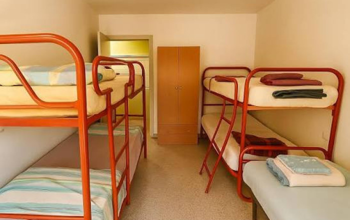 Traspaso - Hostal -
Olot