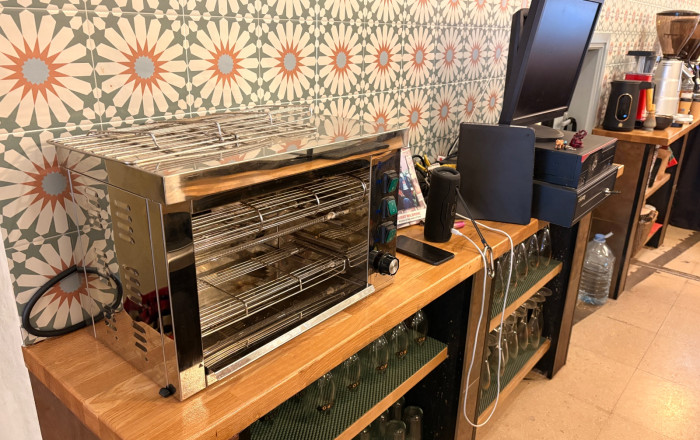Traspaso - Bar-Cafeteria -
El Prat de Llobregat