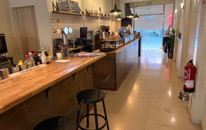 Traspaso - Bar-Cafeteria -
El Prat de Llobregat