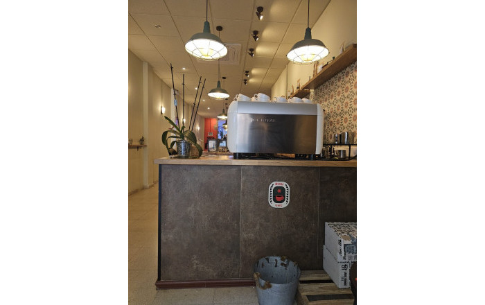 Traspaso - Bar-Cafeteria -
El Prat de Llobregat