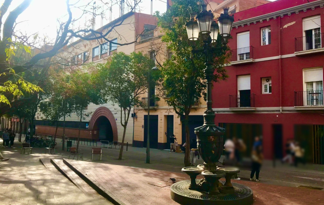 Traspaso - Cafeteria -
Barcelona - Gràcia