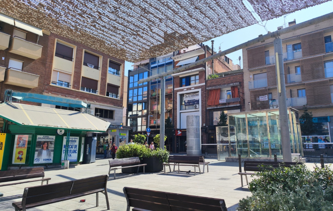 Traspaso - Licencia C2 -
L'Hospitalet de Llobregat - Collblanc