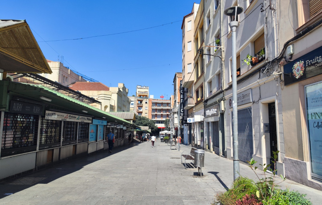 Traspaso - Licencia C2 -
L'Hospitalet de Llobregat - Collblanc