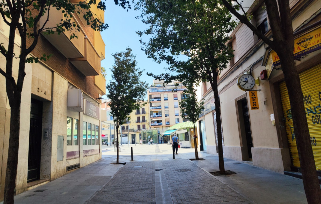 Traspaso - Licencia C2 -
L'Hospitalet de Llobregat - Collblanc