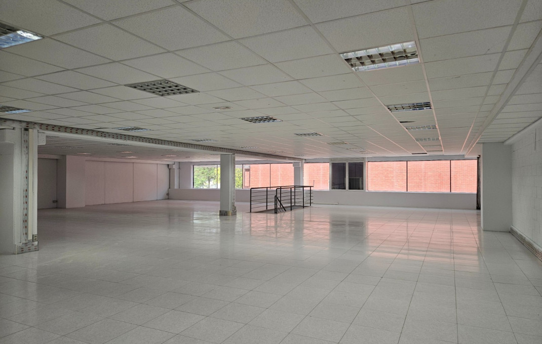 Alquiler - Oficinas -
Barcelona - Sant Martí