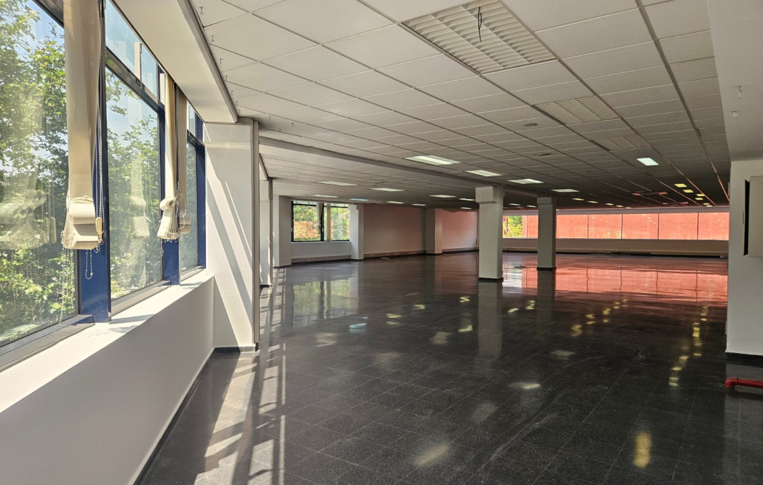 Alquiler - Oficinas -
Barcelona - Sant Martí
