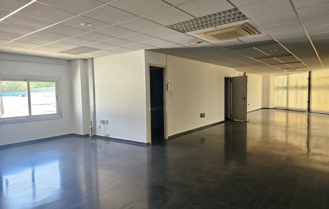 Alquiler - Oficinas -
Barcelona - Sant Martí