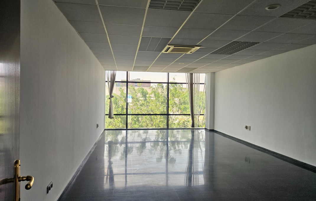 Alquiler - Oficinas -
Barcelona - Sant Martí